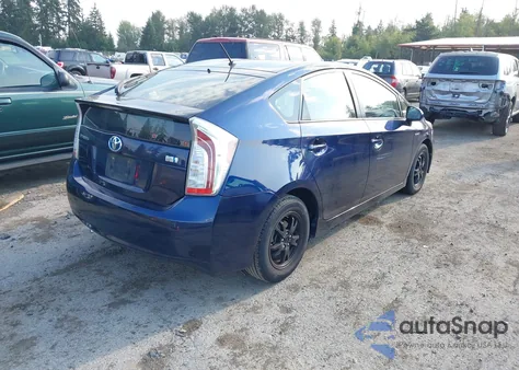 2013 Toyota Prius Two z USA, uszkodzony, nr VIN JTDKN3DU2D1722840